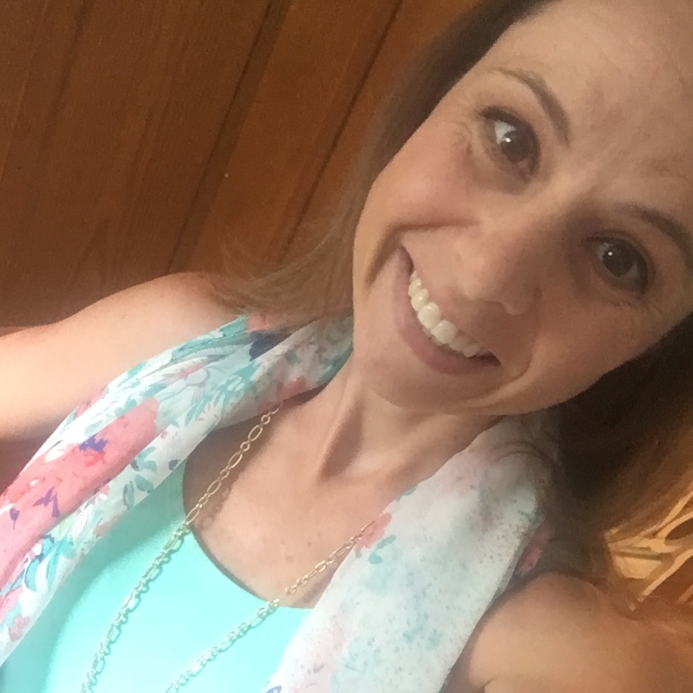Meet your Posher, Christina